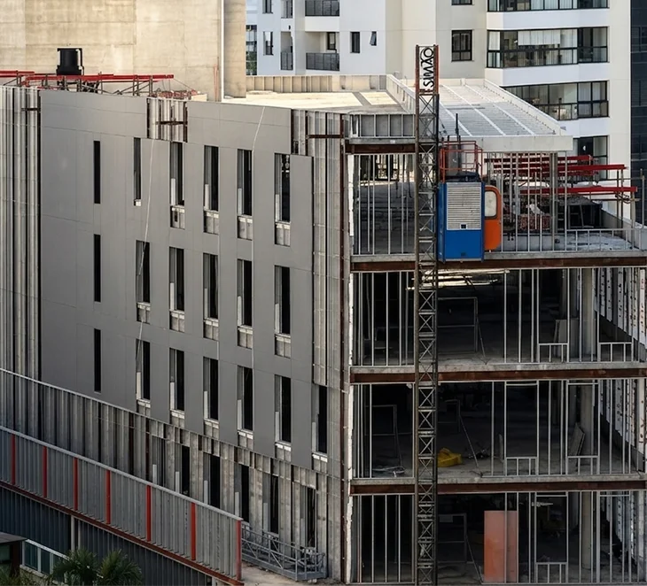 Obra da CentroPlac no Hospital Santa Isabel