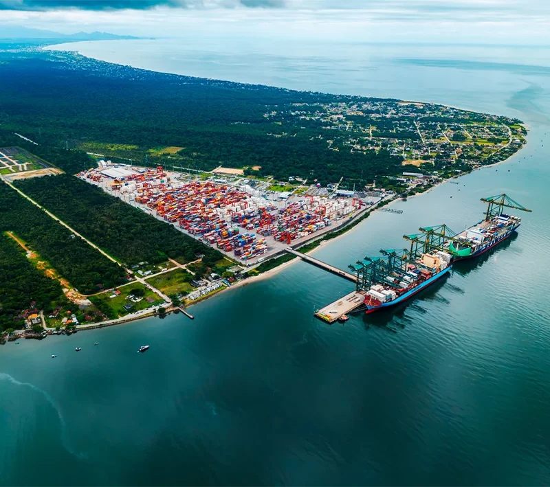Projeto CentroPlac no Porto de Itapoá